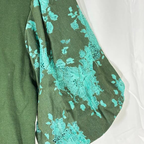 Anthropologie Dolan Lace Puff-Sleeve Top Holly Green Small Romantic Blouse - Picture 3 of 5